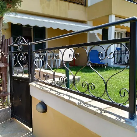Menigos 43 With Garden Εξοχικό σπίτι Γλυφάδα