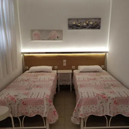 Menigos 43 With Garden Εξοχικό σπίτι *